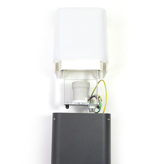 Nowoczesna kwadratowa zewnętrzna lampa podłogowa Rocky - antracytowa