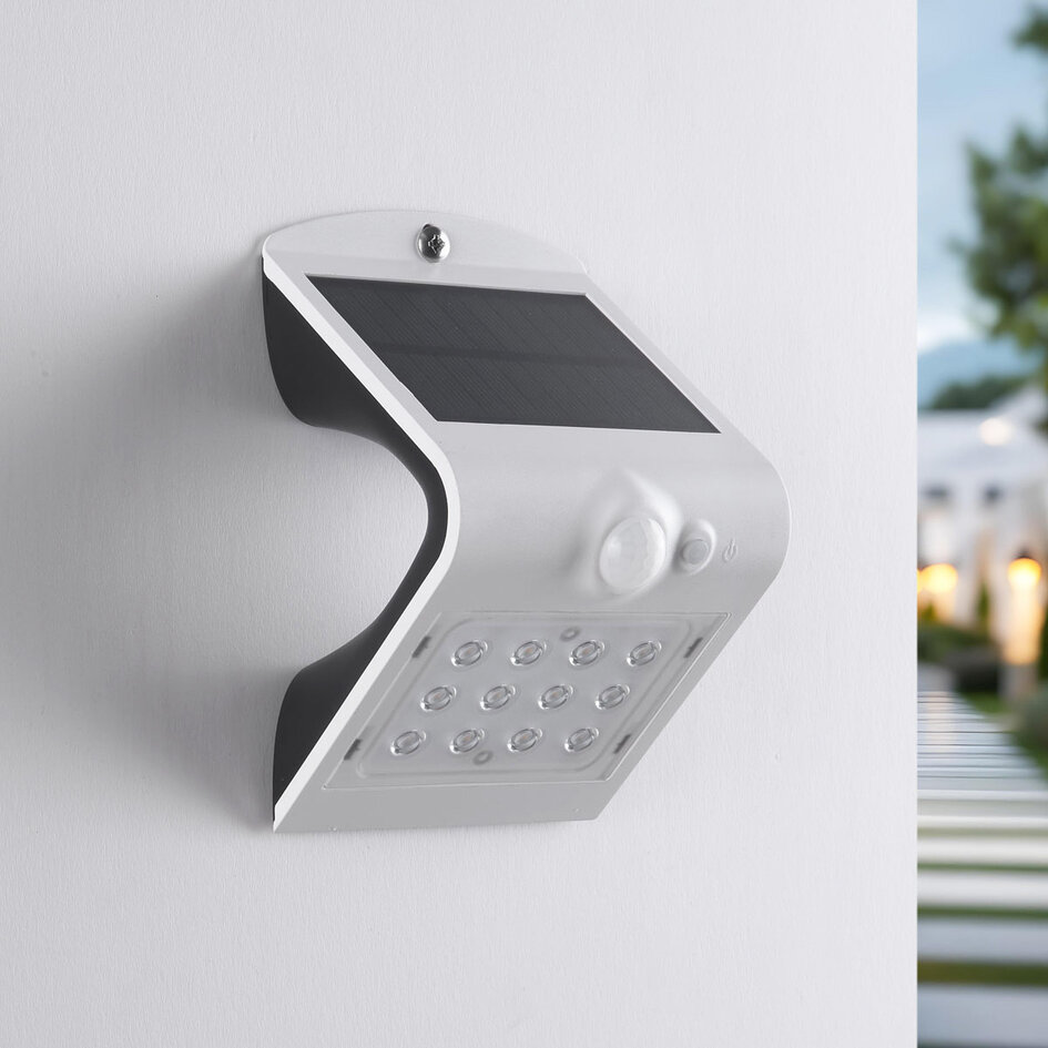 Kinkiet solarny Alien 1,5W z czujnikiem - biały