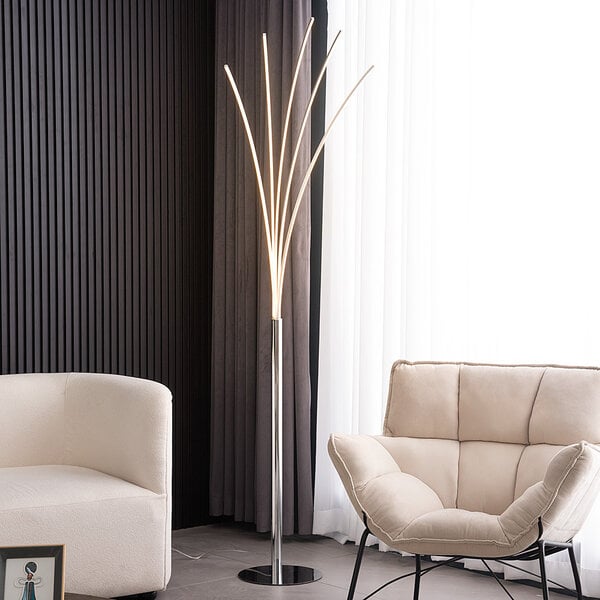 Design lampa podłogowa Louis z wbudowanymi diodami LED