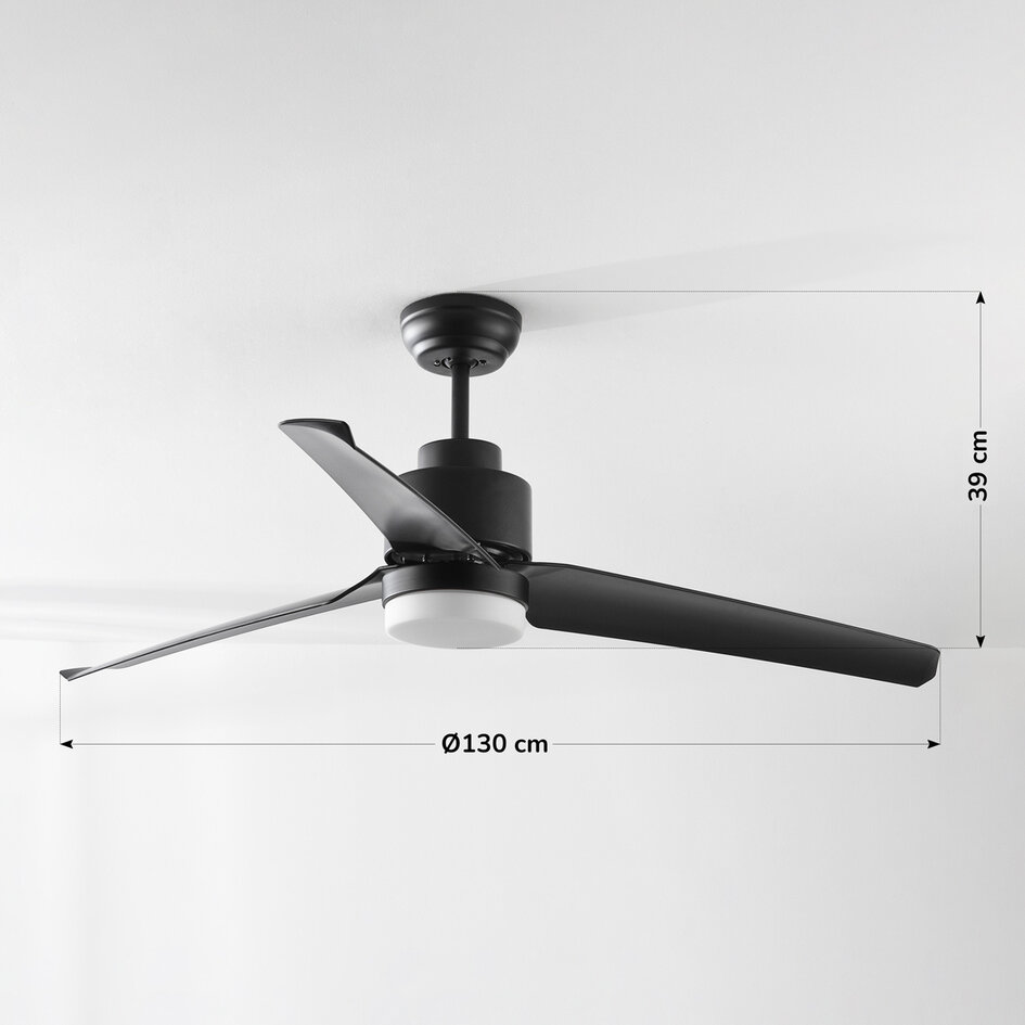 Czarny wentylator sufitowy z pilotem i zintegrowanym LED - Akira