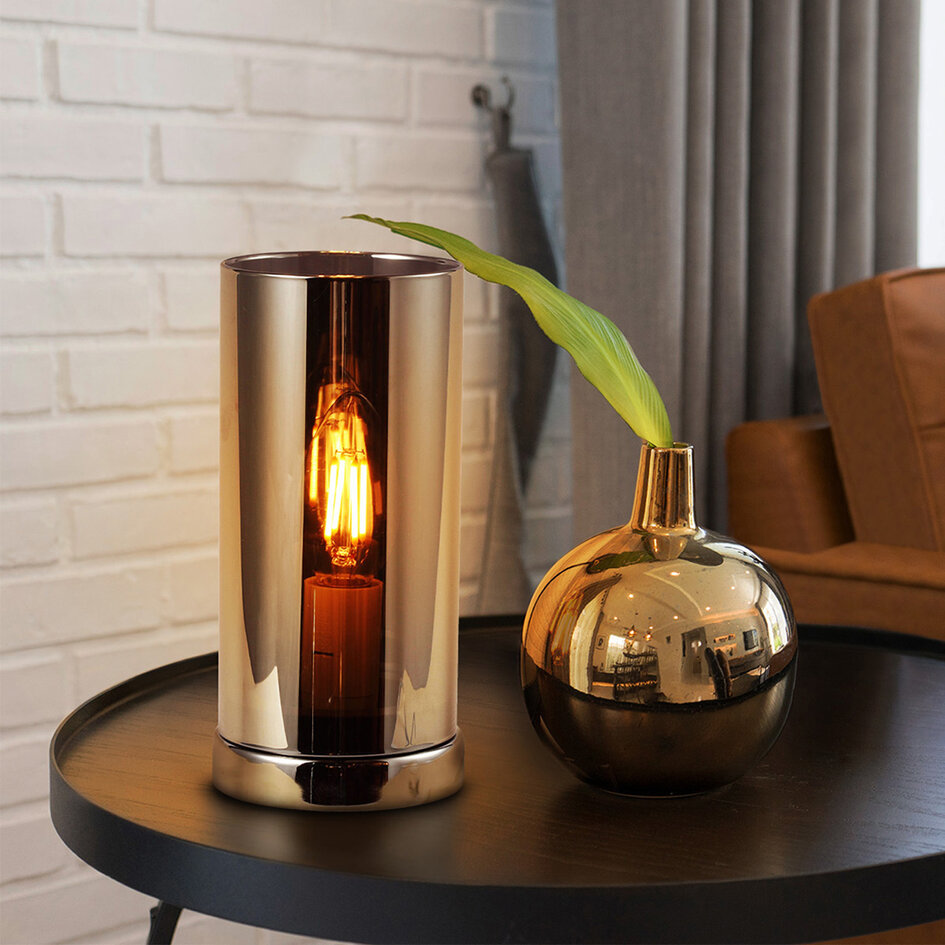 Lampa stołowa Modesto z szarym szkłem przydymionym i błyszczącą podstawą