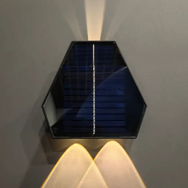 3 światła solarny kinkiet zewnętrzny Charissa