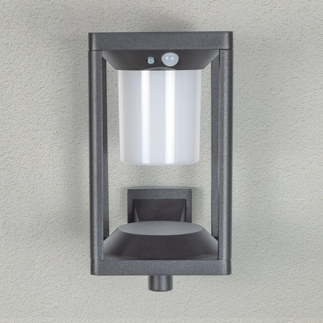 Solarna lampa ścienna z czujnikiem Milena