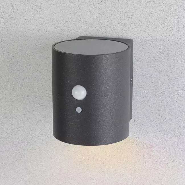 Kinkiet solarny zewnętrzny z czujnikiem Abriana