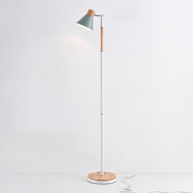 Lampa podłogowa z drewnem - Elsie