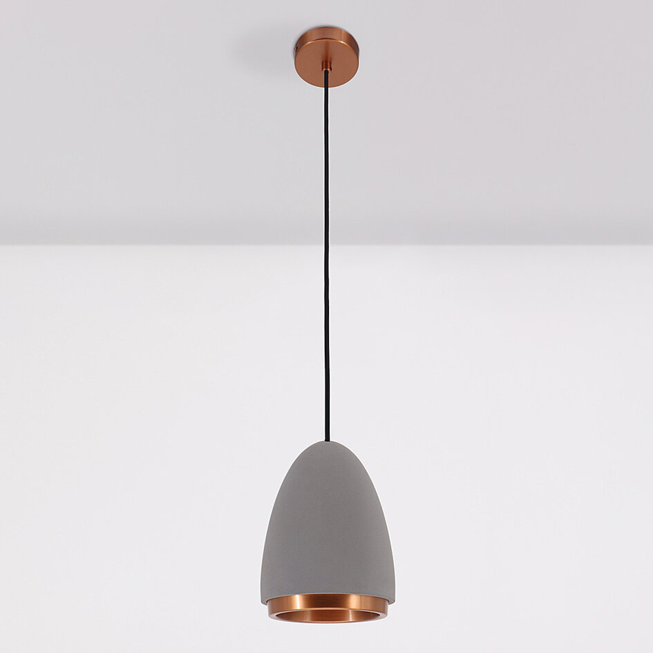 Nowoczesna lampa wisząca z miedzianymi detalami - Feis