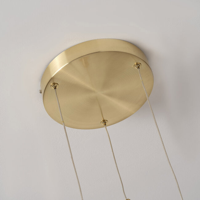 Współczesna lampa wisząca z 3-stopniowo ściemnialnymi diodami LED i złotymi detalami - Hopea