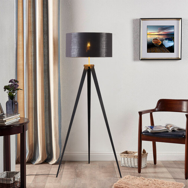 Lampa podłogowa typu tripod z materiałowym kloszem - Tessuto