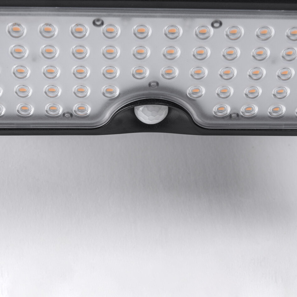 Solarny reflektor LED do użytku zewnętrznego – Ronan