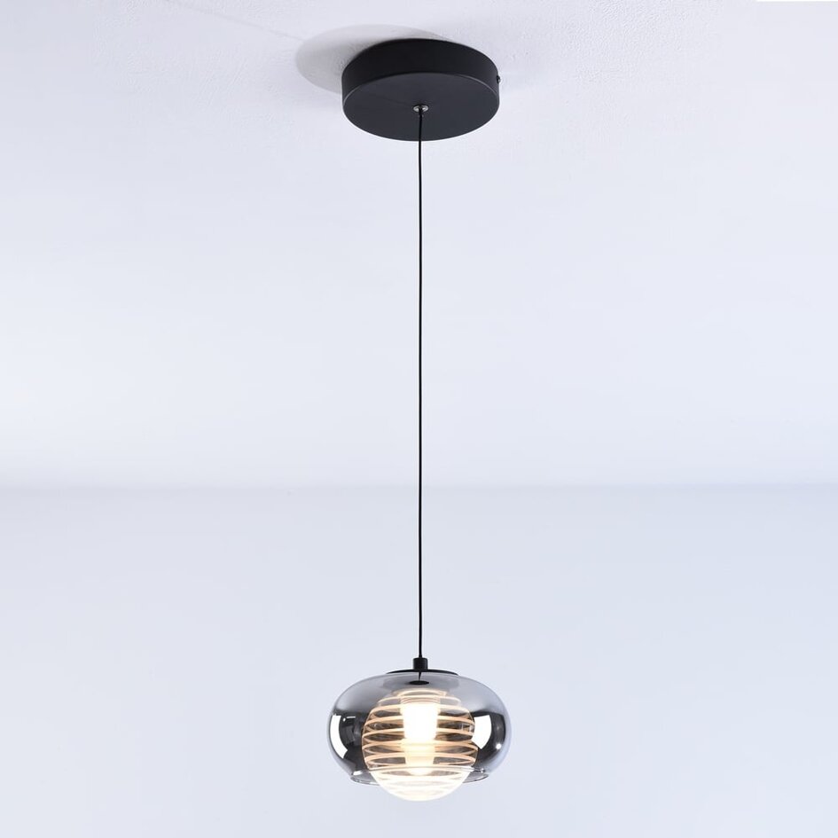 Lampa wisząca Amani – dymione szkło, 3-stopniowa regulacja jasności