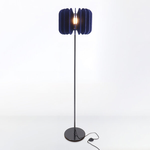 Lampa podłogowa z filcu PET w kolorze granatowym - Lenthe