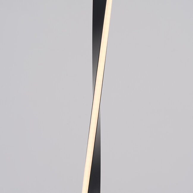 Lampa podłogowa skręcona Locke - czarne