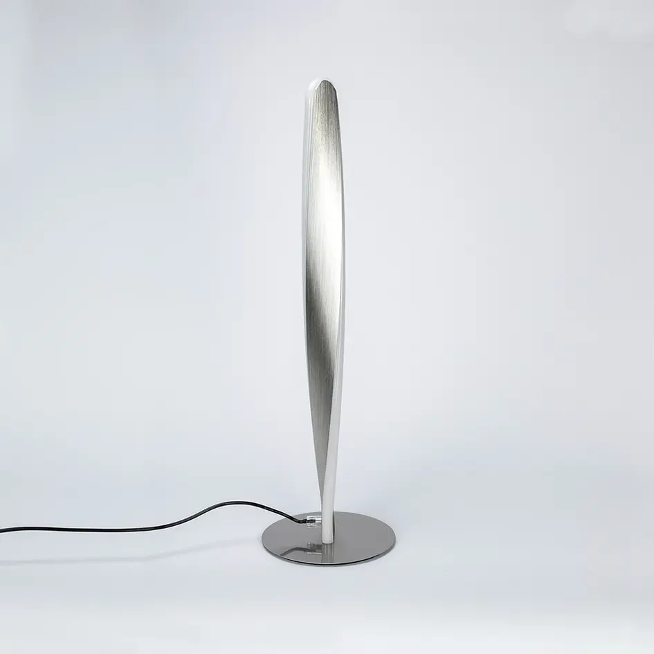 Skręcona designerska lampka stołowa Rizar - nikiel satynowy