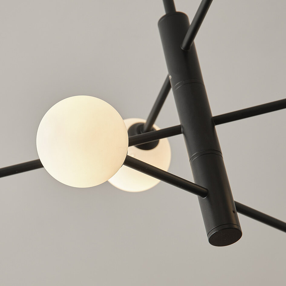 Designowa lampa sufitowa w kolorze czarnym z mlecznobiałym szkłem, 6-punktowa - Sest