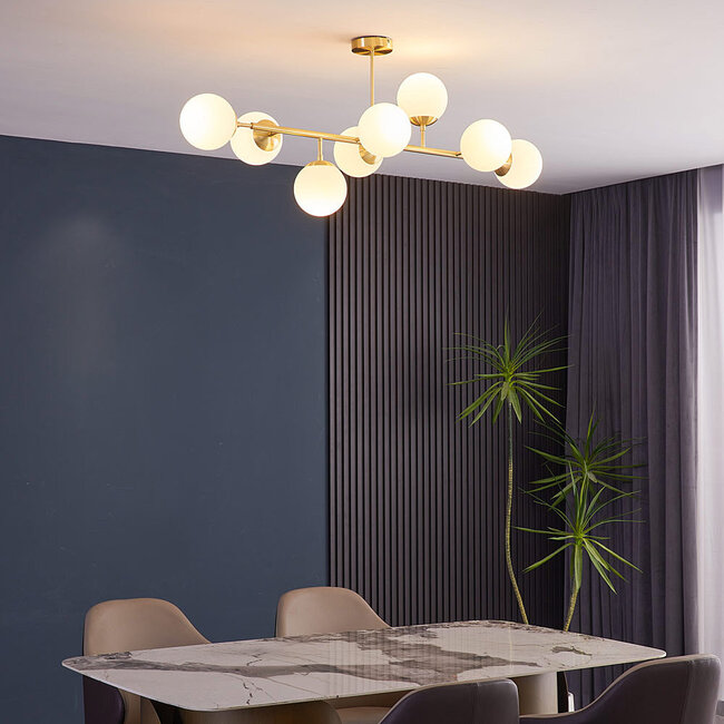 Design Lampa sufitowa złoty z mlecznobiałymi szklanymi kulami - Osem