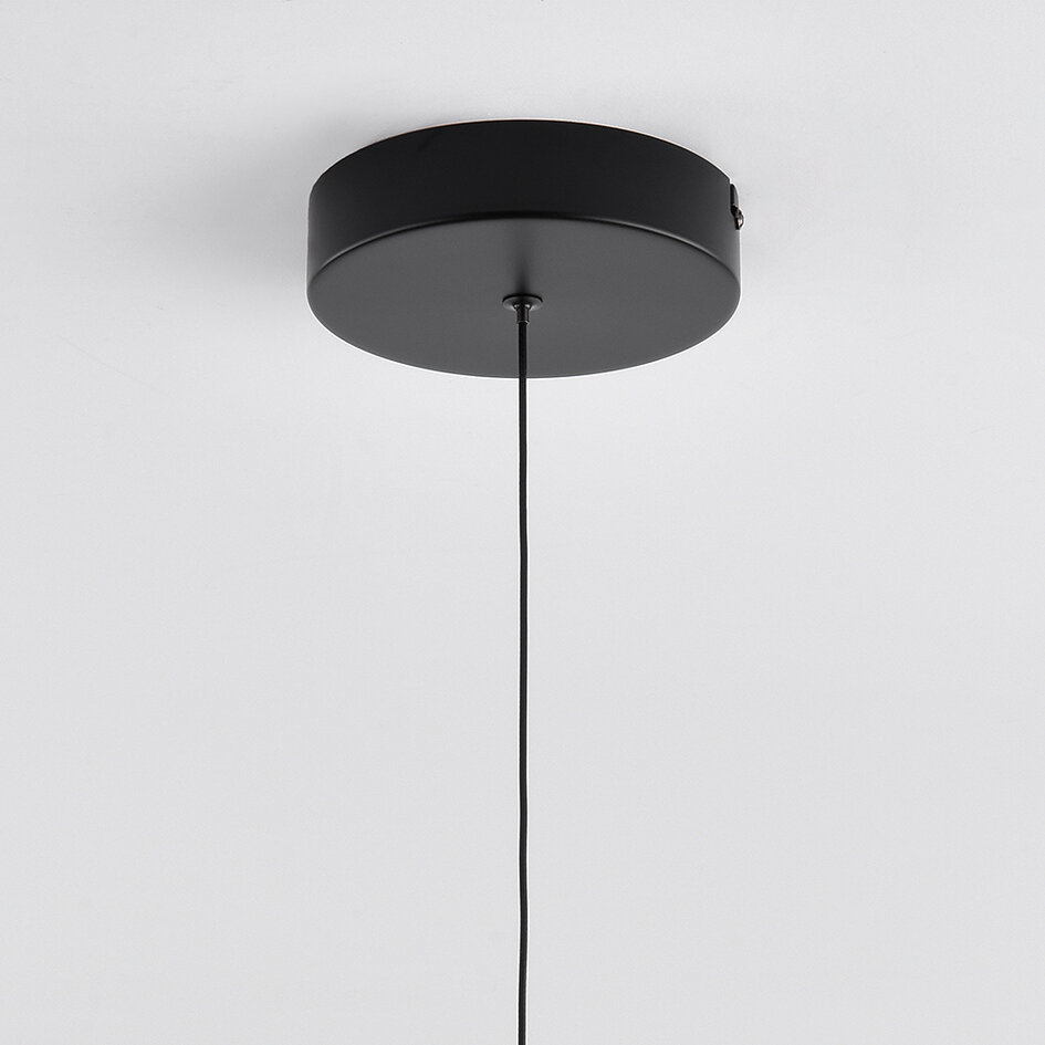Czarna lampa wisząca Kato z 3-stopniową regulacją jasności