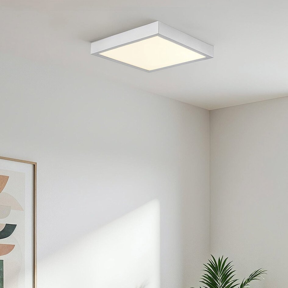 Kwadratowa lampa sufitowa z mlecznobiałym kloszem i 3-stopniowo ściemnialnymi diodami LED - Joelle