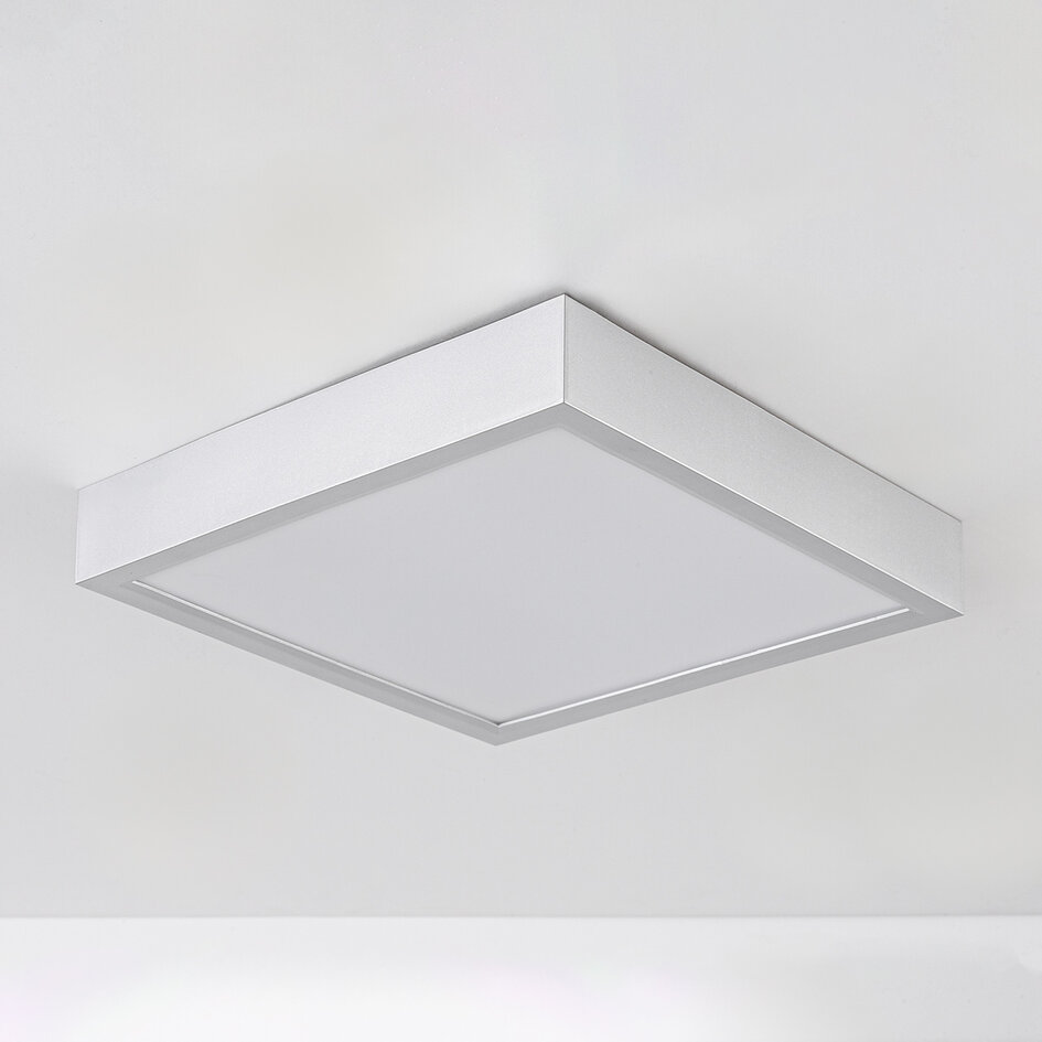 Kwadratowa lampa sufitowa z mlecznobiałym kloszem i 3-stopniowo ściemnialnymi diodami LED - Joelle