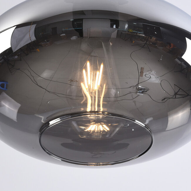 Lampa sufitowa Veda z przydymionym szkłem