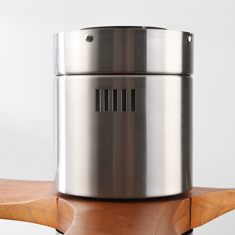 Wentylator sufitowy z łopatkami z drewna klonowego i ściemnialnym LED - Linnu