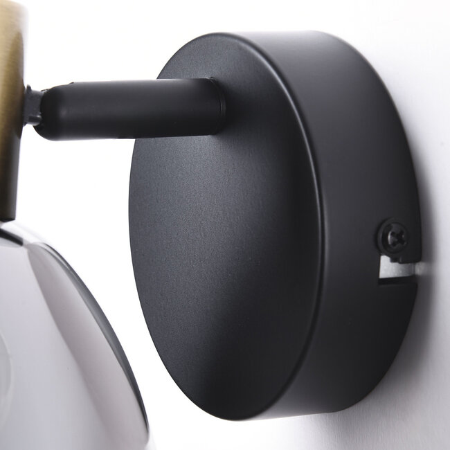 Reflektor ścienny Kyron - uchylny