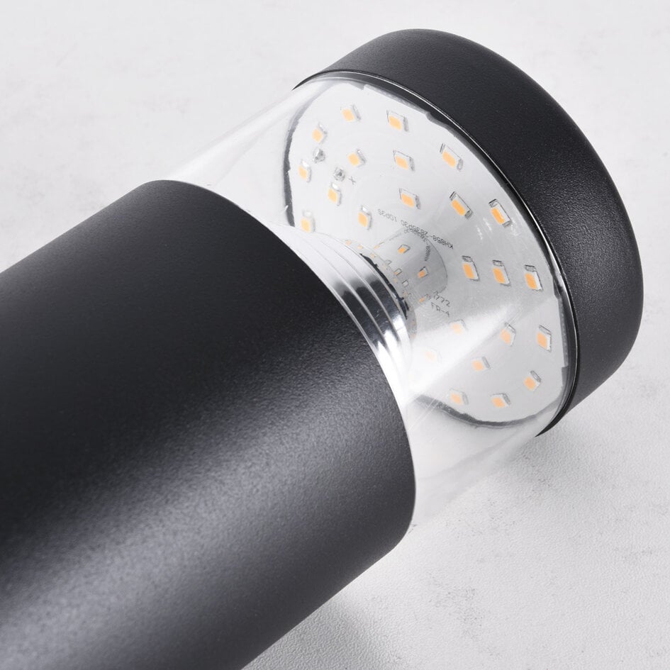 Zewnętrzna lampa stojąca Tierra – czarna, z wbudowanym LED