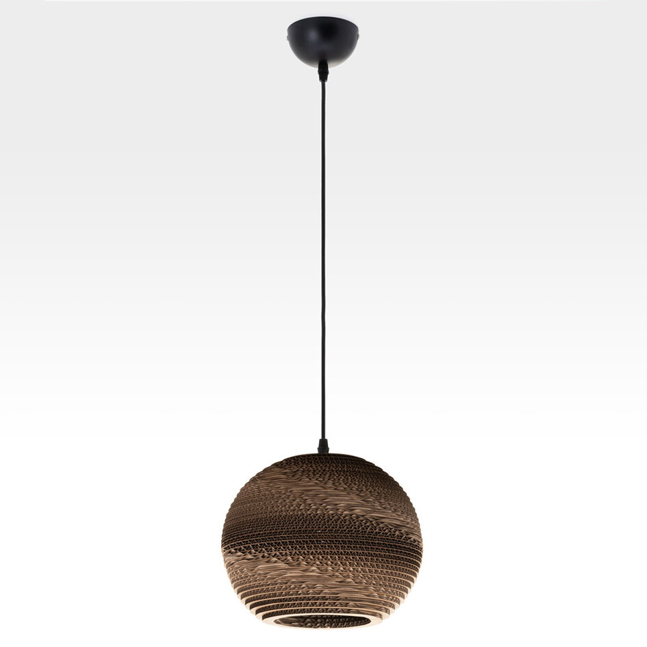 Druga szansa: Lampa wisząca z kartonu – Zoe