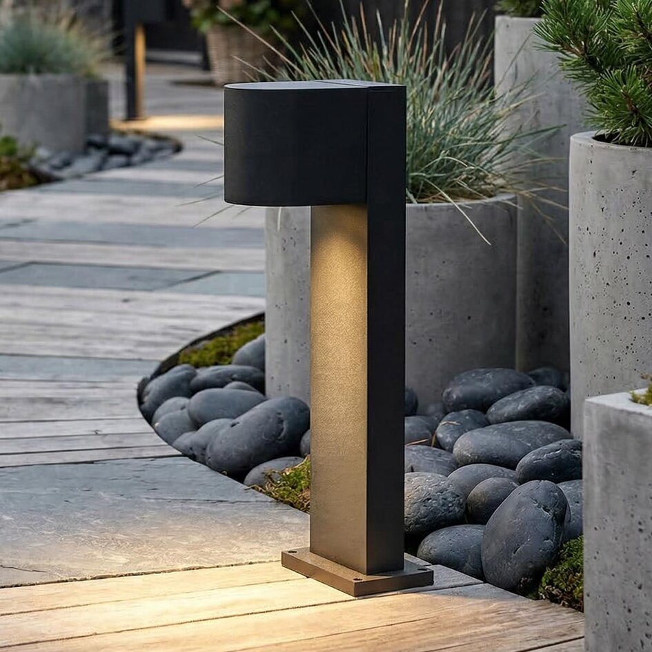 Przemysłowa lampa stojąca na zewnątrz Simone, 70 cm – czarna