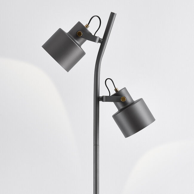 Lampa stojąca z 2 światłami i uchylnymi reflektorami, szara - William