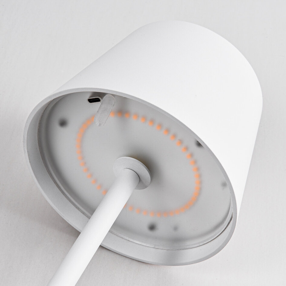 Akumulatorowa zewnętrzna lampa podłogowa Jytte, ściemnialna - biała