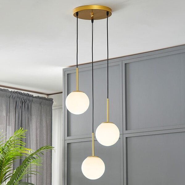3 światła lampa wisząca Addy złota z mlecznobiałym szkłem