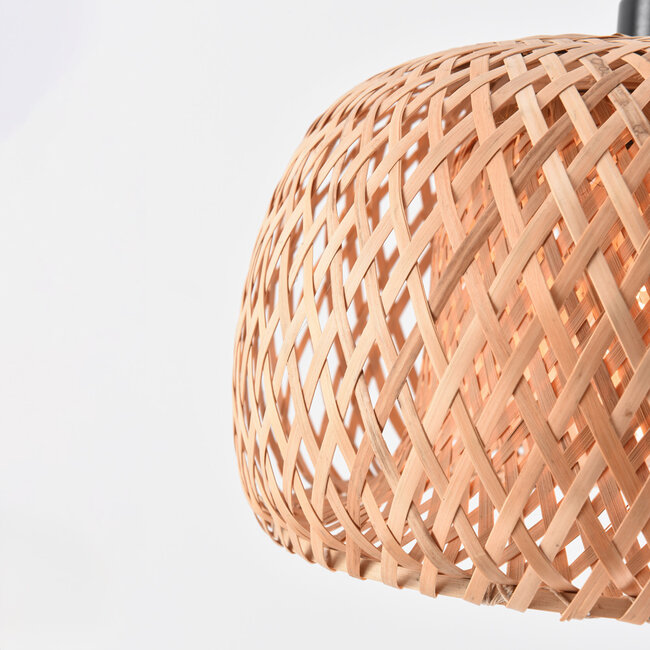 Lampa łukowa stojąca z ręcznie plecionym bambusowym kloszem - Seren