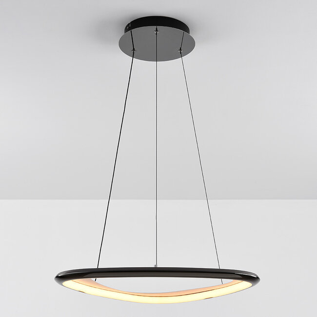 Lampa wisząca Celda z 3-stopniowo ściemnialnymi diodami LED w kolorze czarno-chromowym