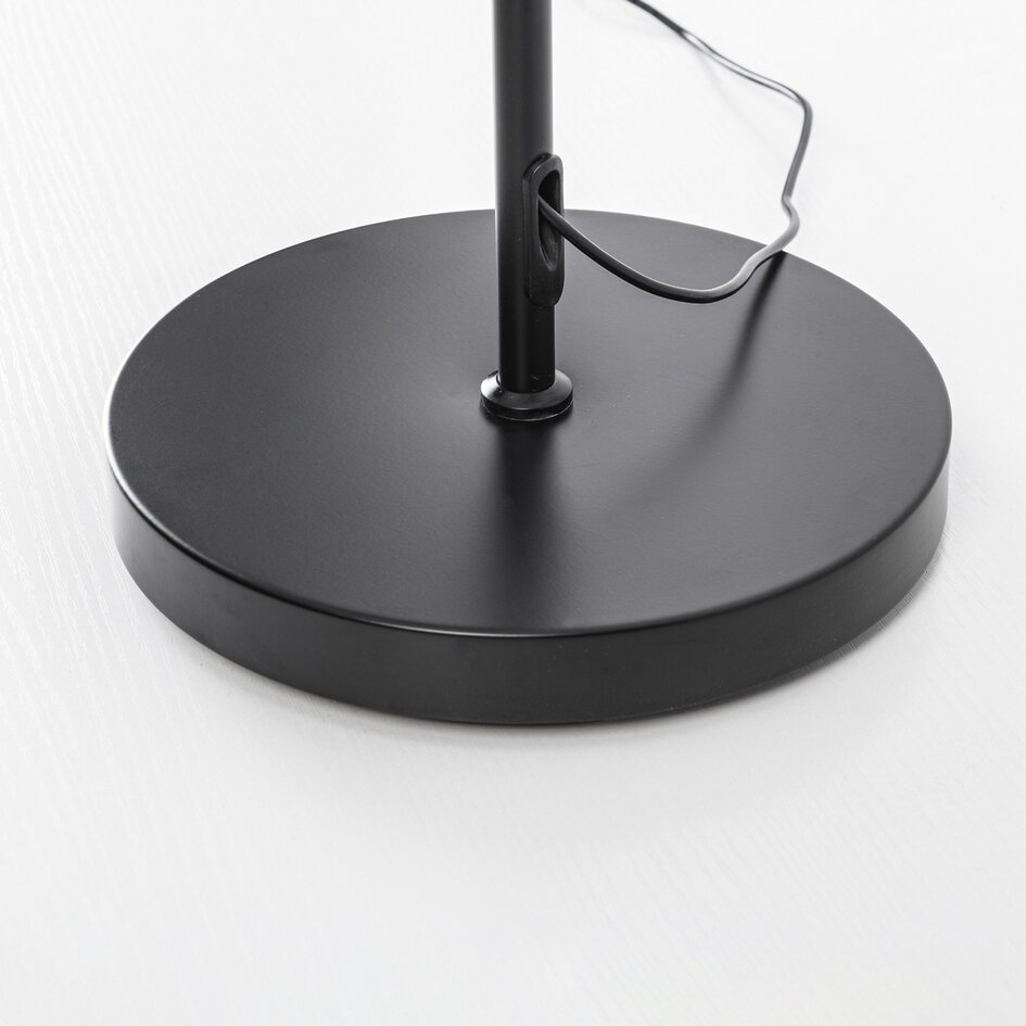 Lampa podłogowa Lumina czarna z wbudowanymi diodami LED i regulowaną temperaturą barwową