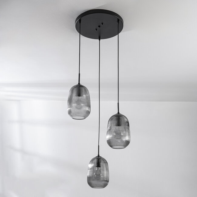 Design lampa wisząca Isara z żebrowanym przydymionym szkłem, 3 światła