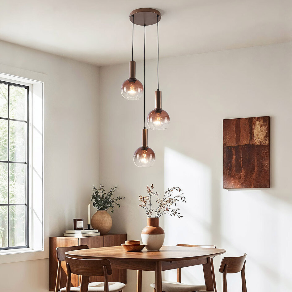 Lampa wisząca Dijon w kolorze brązowym z trzema szklanymi kulami z efektem ombre