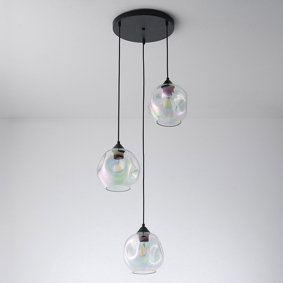 Design lampa wisząca Fajah czarna z organicznym kształtem szkła perłowego, 3 światła