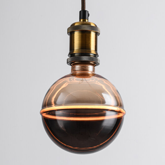 Ściemnialna lampa z żarnikiem 4W E27, 1800 K, szkło bursztynowe i dymione z poziomym pierścieniem Ø13 cm