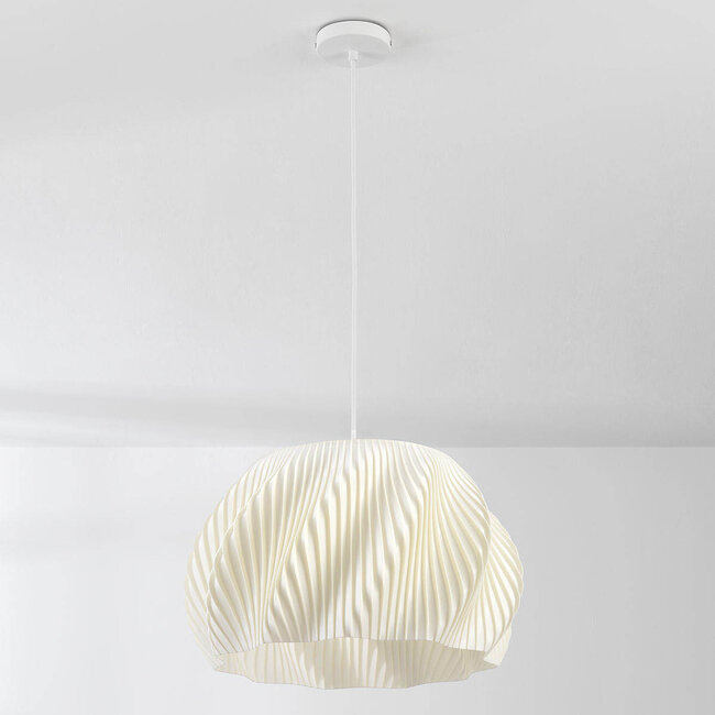 3D-drukowana lampa wisząca Japandi Tiba z falistym designem
