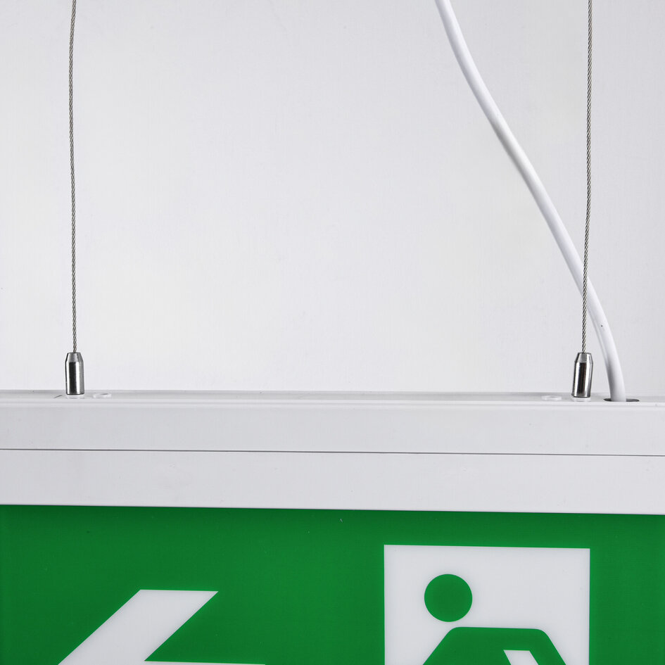 Oświetlenie awaryjne natynkowe, montaż sufitowy z zawieszeniem