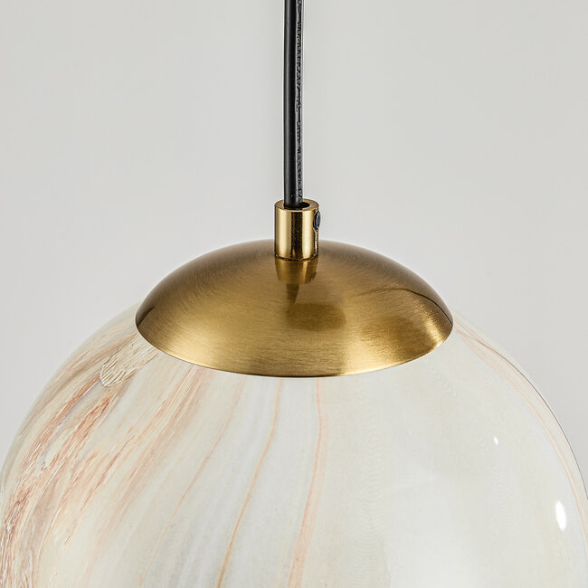 Designerska lampa wisząca Tessra ze szkłem imitującym marmur, 3 światła – złoty mosiądz