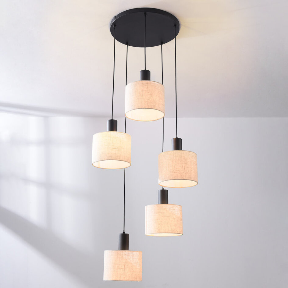 5 światła Skandynawska lampa wisząca Linne z beżowymi lnianymi kloszami