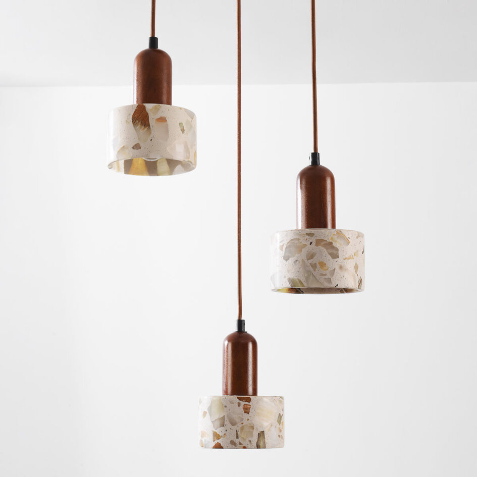 Lampa wisząca 3 światła Lito z efektem lastryko i drewna