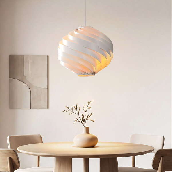 Biała lampa wisząca Perla z warstwowym designem z żelaza