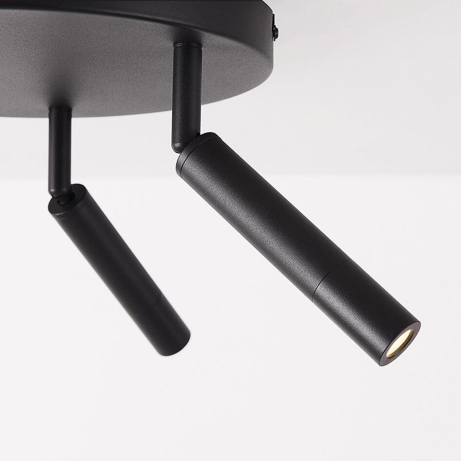 Czarna lampa sufitowa Dora z trzema regulowanymi reflektorami