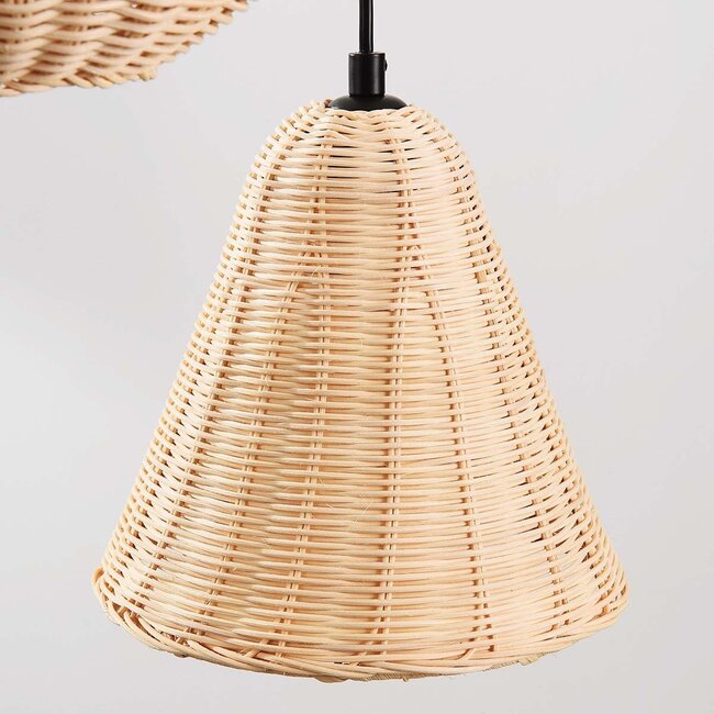Lampa wisząca Boho Misu z rattanu z trzema naturalnymi kloszami