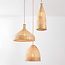 Lampa wisząca Aska z rattanu z trzema naturalnymi, ręcznie plecionymi kloszami i drewnianą płytą sufitową