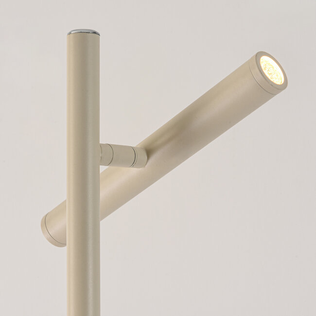 Beżowa lampa podłogowa Zhan z trzema obrotowymi reflektorami, ściemniaczem dotykowym i światłem góra-dół