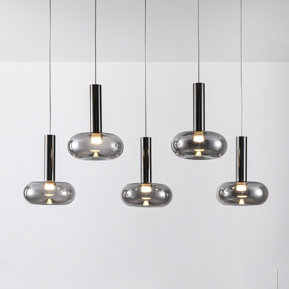 Ściemnialna lampa wisząca Valira czarny chrom ze szkłem przydymionym i pilotem, 5 światła