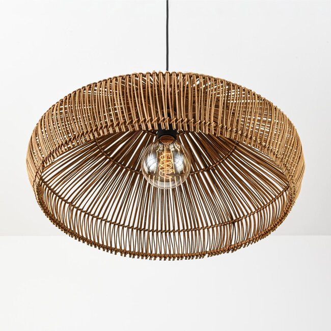 Lampa wisząca Suki z ręcznie plecionego rattanu z drewnianym detalem Ø49 cm